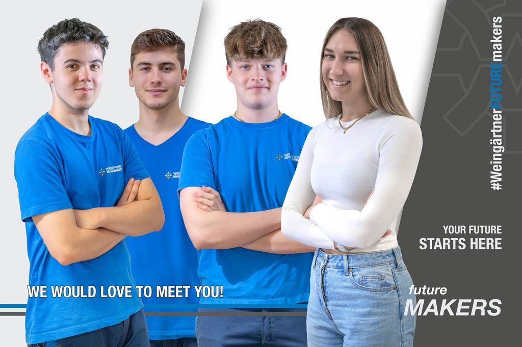 A group of young people with crossed arms, smiling