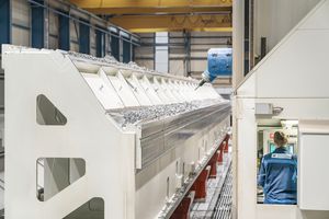 Alle qualitätsbestimmenden Baugruppen werden grundsätzlich im eigenen Haus fertig bearbeitet. Alle qualitätsbestimmenden Baugruppen werden grundsätzlich im eigenen Haus fertig bearbeitet.